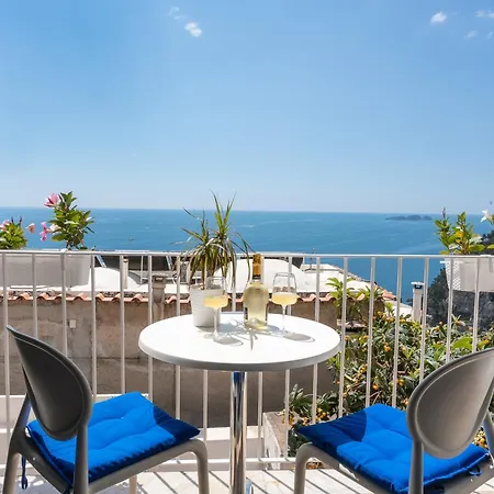 Casa Nilde 4*