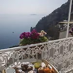 Casa Nilde Nocleg ze śniadaniem 4*