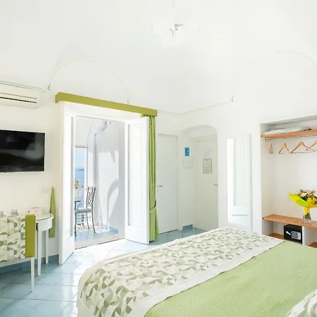 Casa Nilde Позитано