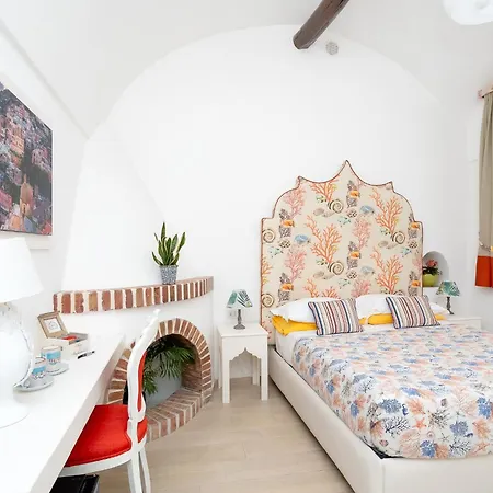 Oda ve Kahvaltı Casa Nilde 3*