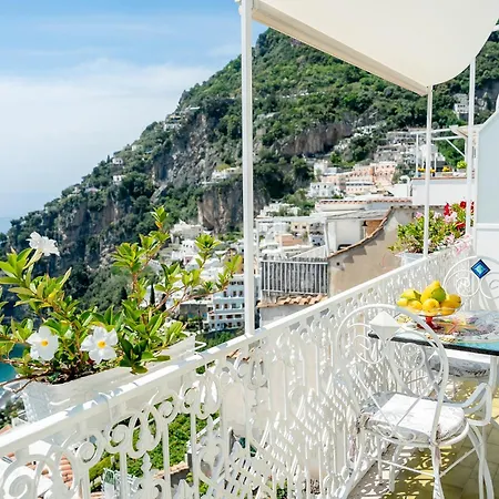 Casa Nilde Bed and Breakfast 4*