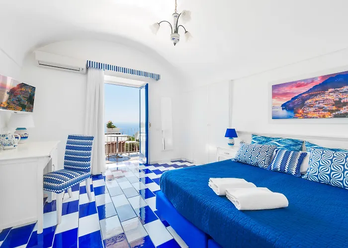 Alojamento de Acomodação e Pequeno-almoço Casa Nilde Positano